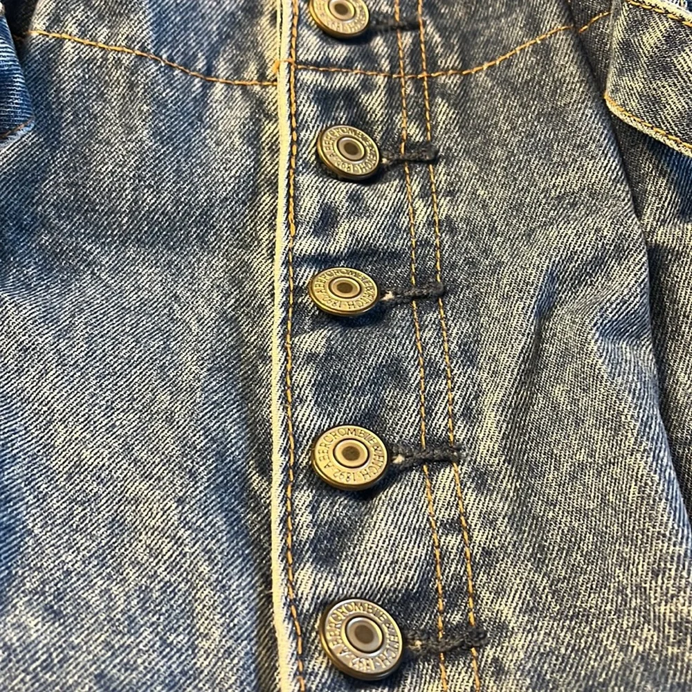 Abercrombie & Fitch 26 tie waist button fly